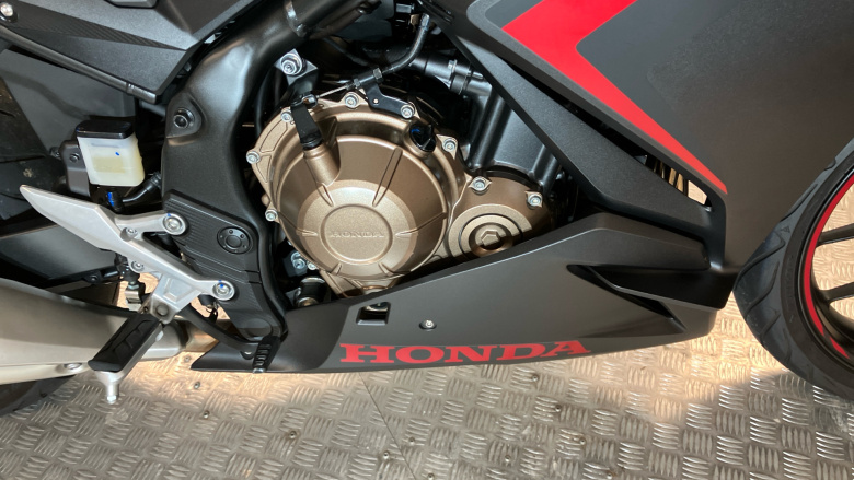 Honda CBR500RA (21MY)